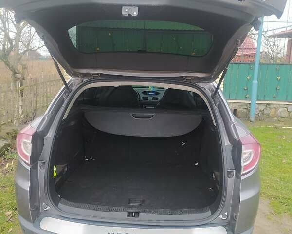 Серый Рено Меган, объемом двигателя 1.46 л и пробегом 232 тыс. км за 7200 $, фото 6 на Automoto.ua