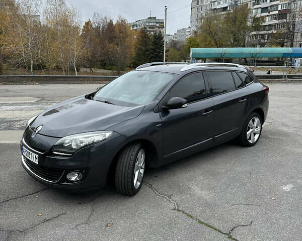 Сірий Рено Меган, об'ємом двигуна 1.46 л та пробігом 319 тис. км за 9200 $, фото 2 на Automoto.ua