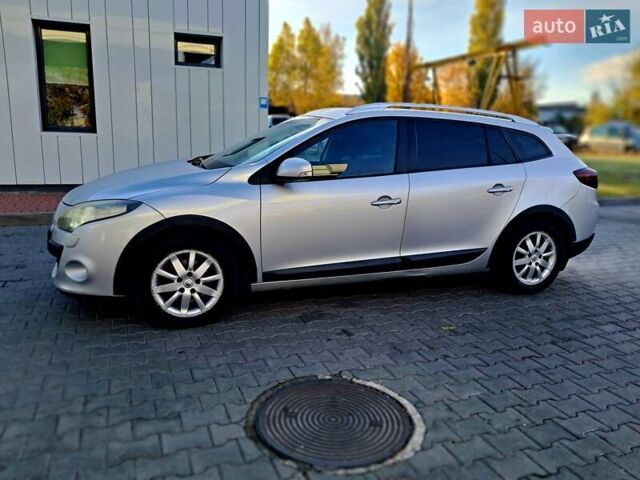 Сірий Рено Меган, об'ємом двигуна 1.9 л та пробігом 266 тис. км за 6800 $, фото 5 на Automoto.ua