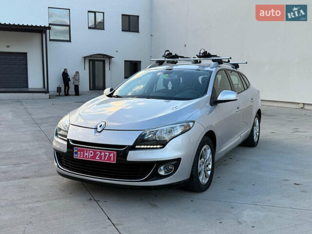 Серый Рено Меган, объемом двигателя 1.5 л и пробегом 184 тыс. км за 7500 $, фото 3 на Automoto.ua