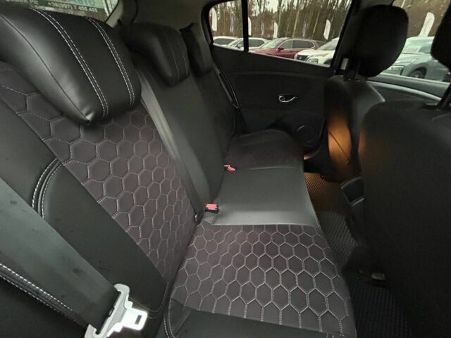 Серый Рено Меган, объемом двигателя 1.5 л и пробегом 289 тыс. км за 7500 $, фото 19 на Automoto.ua