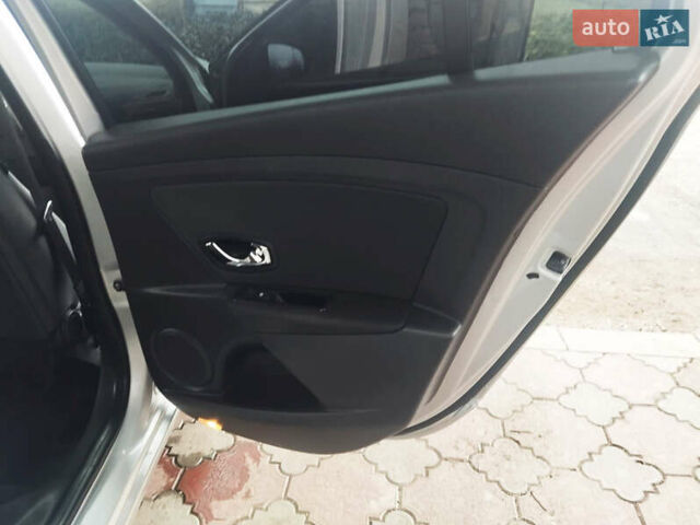 Серый Рено Меган, объемом двигателя 1.5 л и пробегом 228 тыс. км за 6900 $, фото 15 на Automoto.ua