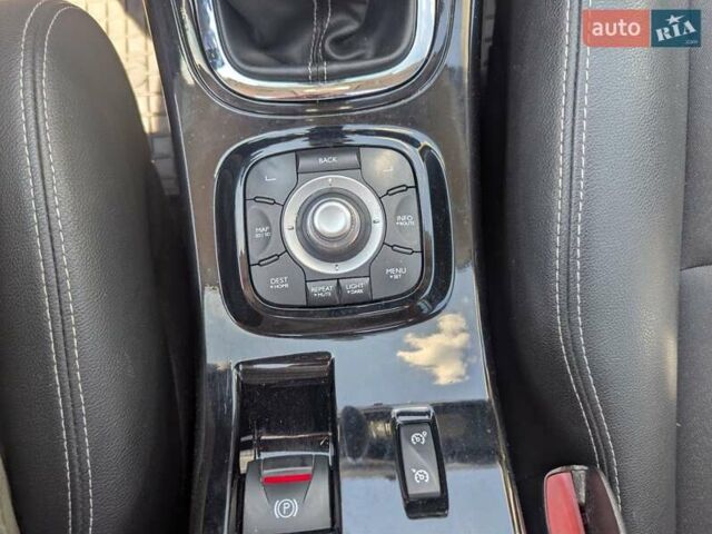 Серый Рено Меган, объемом двигателя 1.46 л и пробегом 283 тыс. км за 8000 $, фото 20 на Automoto.ua