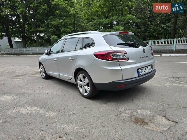 Серый Рено Меган, объемом двигателя 1.46 л и пробегом 195 тыс. км за 8500 $, фото 9 на Automoto.ua