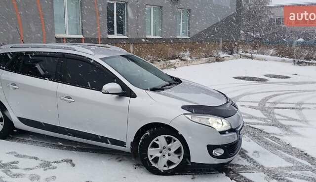 Сірий Рено Меган, об'ємом двигуна 1.46 л та пробігом 309 тис. км за 7500 $, фото 5 на Automoto.ua