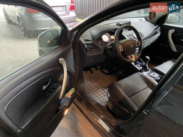 Серый Рено Меган, объемом двигателя 1.5 л и пробегом 237 тыс. км за 7500 $, фото 9 на Automoto.ua