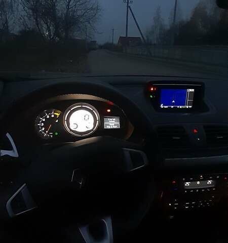 Сірий Рено Меган, об'ємом двигуна 1.2 л та пробігом 199 тис. км за 6499 $, фото 15 на Automoto.ua