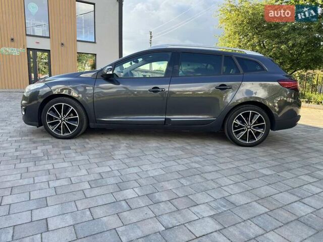 Серый Рено Меган, объемом двигателя 1.46 л и пробегом 237 тыс. км за 7499 $, фото 3 на Automoto.ua