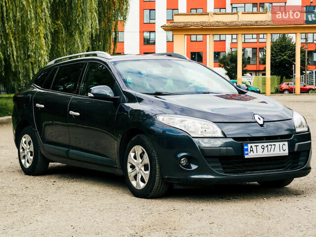 Серый Рено Меган, объемом двигателя 1.5 л и пробегом 189 тыс. км за 8300 $, фото 26 на Automoto.ua