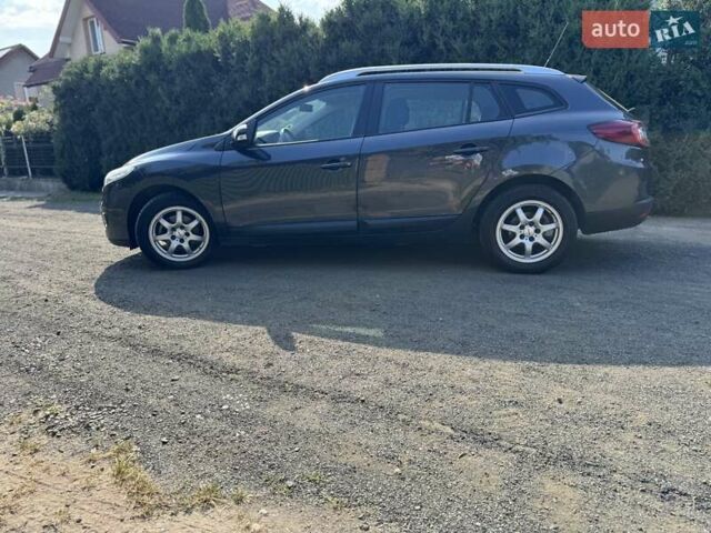 Сірий Рено Меган, об'ємом двигуна 1.5 л та пробігом 167 тис. км за 7999 $, фото 3 на Automoto.ua