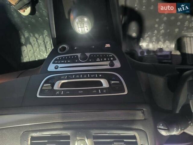 Сірий Рено Меган, об'ємом двигуна 1.46 л та пробігом 208 тис. км за 7500 $, фото 6 на Automoto.ua