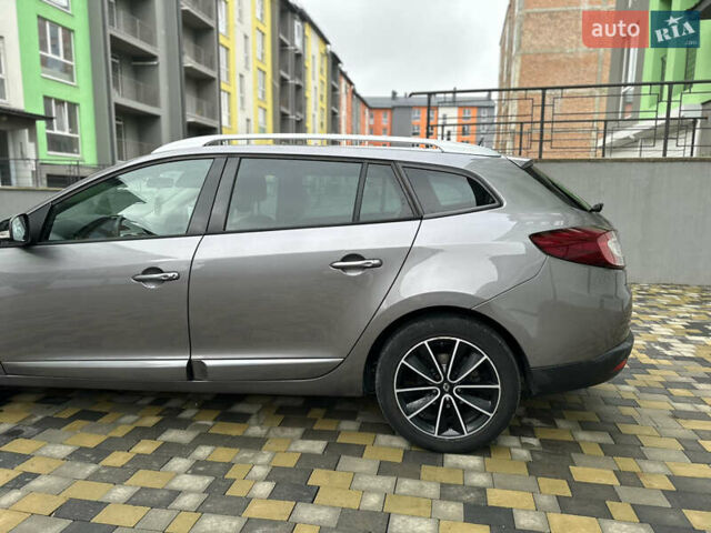 Серый Рено Меган, объемом двигателя 1.46 л и пробегом 292 тыс. км за 7800 $, фото 11 на Automoto.ua