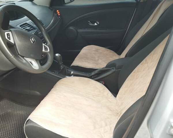 Серый Рено Меган, объемом двигателя 1.5 л и пробегом 280 тыс. км за 7200 $, фото 40 на Automoto.ua