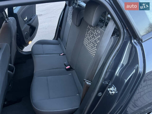 Серый Рено Меган, объемом двигателя 1.5 л и пробегом 230 тыс. км за 8200 $, фото 20 на Automoto.ua