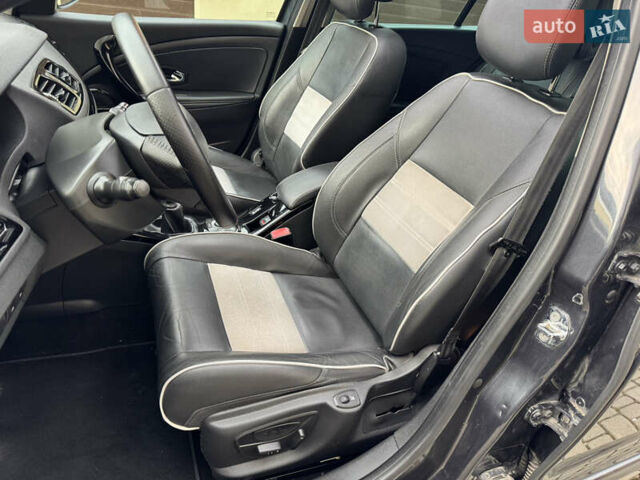 Серый Рено Меган, объемом двигателя 1.5 л и пробегом 278 тыс. км за 8450 $, фото 36 на Automoto.ua