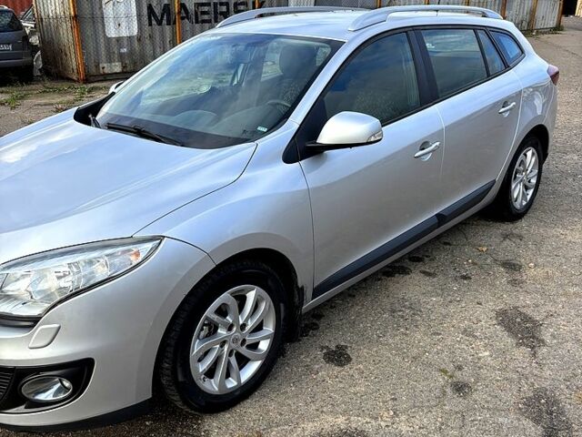 Сірий Рено Меган, об'ємом двигуна 1.5 л та пробігом 298 тис. км за 7500 $, фото 1 на Automoto.ua
