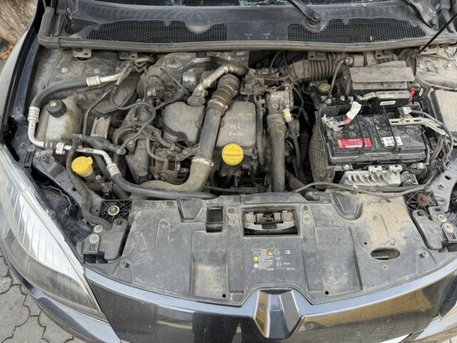 Сірий Рено Меган, об'ємом двигуна 1.6 л та пробігом 150 тис. км за 3500 $, фото 6 на Automoto.ua