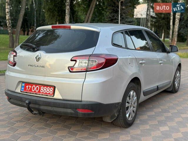 Серый Рено Меган, объемом двигателя 1.5 л и пробегом 225 тыс. км за 6999 $, фото 39 на Automoto.ua