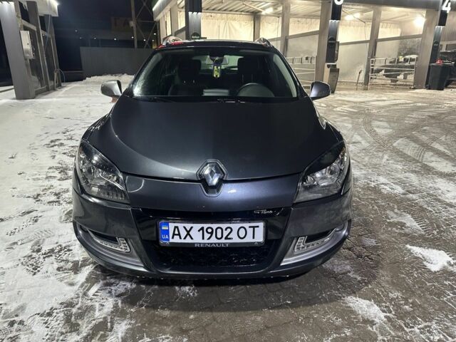 Серый Рено Меган, объемом двигателя 1.6 л и пробегом 240 тыс. км за 9600 $, фото 1 на Automoto.ua