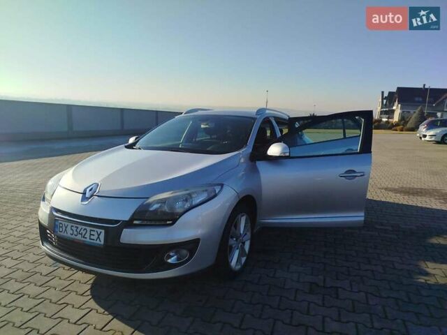 Сірий Рено Меган, об'ємом двигуна 1.46 л та пробігом 267 тис. км за 6800 $, фото 1 на Automoto.ua