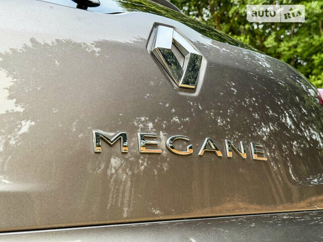 Серый Рено Меган, объемом двигателя 1.5 л и пробегом 190 тыс. км за 8450 $, фото 39 на Automoto.ua