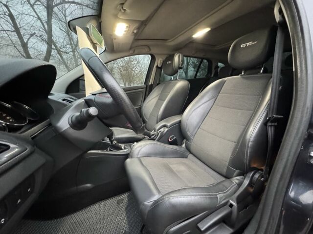 Серый Рено Меган, объемом двигателя 1.8 л и пробегом 309 тыс. км за 8900 $, фото 8 на Automoto.ua