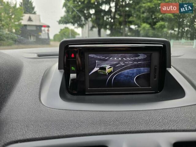 Серый Рено Меган, объемом двигателя 1.46 л и пробегом 195 тыс. км за 8500 $, фото 25 на Automoto.ua