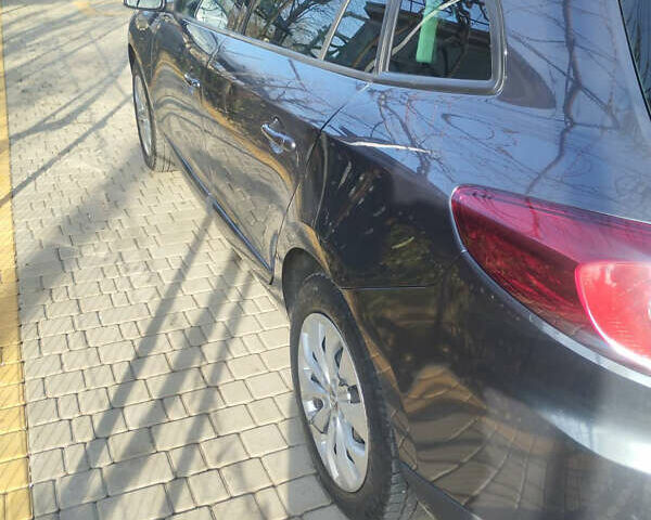 Серый Рено Меган, объемом двигателя 1.46 л и пробегом 212 тыс. км за 7800 $, фото 4 на Automoto.ua