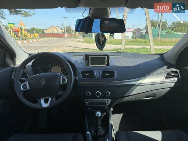 Сірий Рено Меган, об'ємом двигуна 1.46 л та пробігом 260 тис. км за 7100 $, фото 8 на Automoto.ua