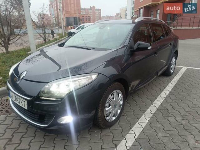 Серый Рено Меган, объемом двигателя 1.46 л и пробегом 297 тыс. км за 5900 $, фото 2 на Automoto.ua