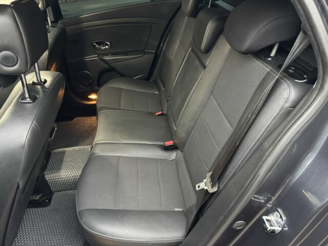 Серый Рено Меган, объемом двигателя 1.8 л и пробегом 309 тыс. км за 8900 $, фото 10 на Automoto.ua