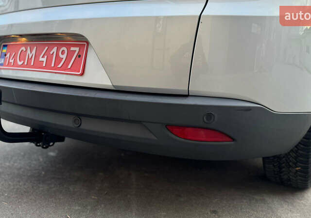 Серый Рено Меган, объемом двигателя 1.5 л и пробегом 215 тыс. км за 7600 $, фото 19 на Automoto.ua