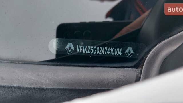 Рено Меган 2012 в Киеве на Automoto.ua Серый Рено Меган, объемом двигателя 1.46 л и пробегом 260 тыс. км за 8800 $, фото 1 на Automoto.ua