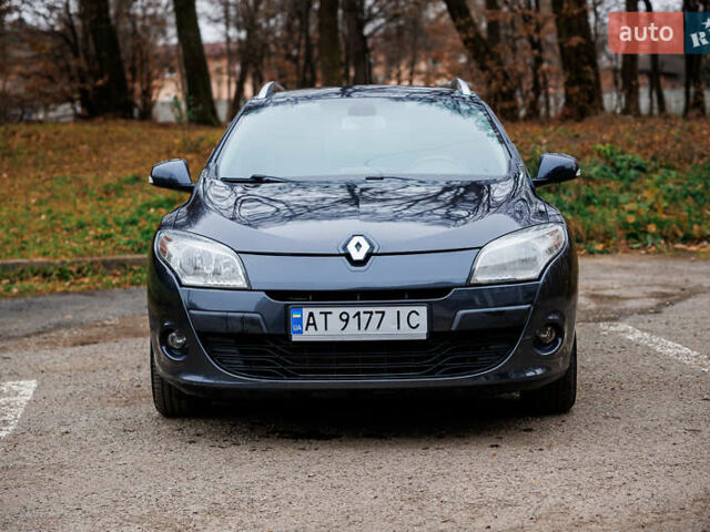 Серый Рено Меган, объемом двигателя 1.46 л и пробегом 189 тыс. км за 7950 $, фото 1 на Automoto.ua
