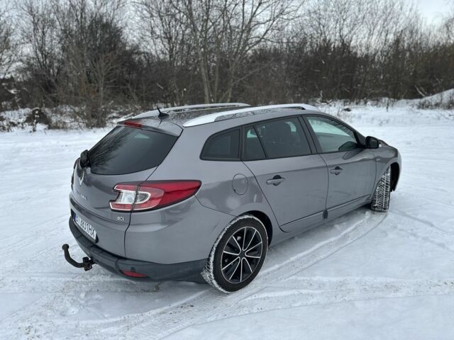 Серый Рено Меган, объемом двигателя 1.5 л и пробегом 268 тыс. км за 7800 $, фото 3 на Automoto.ua