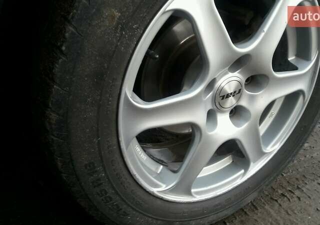 Серый Рено Меган, объемом двигателя 1.5 л и пробегом 199 тыс. км за 6700 $, фото 42 на Automoto.ua