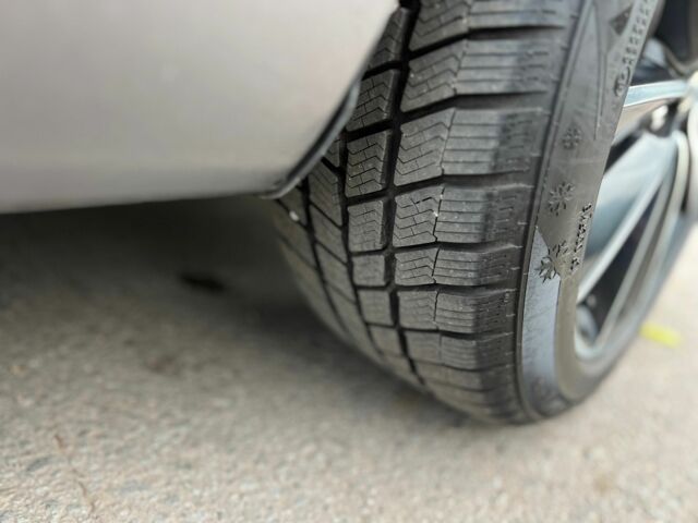 Рено Меган 2012 в Житомире на Automoto.ua Серый Рено Меган, объемом двигателя 1.5 л и пробегом 224 тыс. км за 8300 $, фото 20 на Automoto.ua