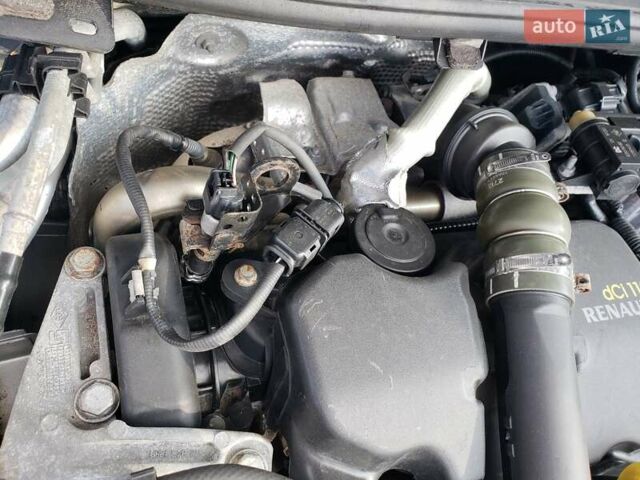 Серый Рено Меган, объемом двигателя 1.5 л и пробегом 222 тыс. км за 9000 $, фото 27 на Automoto.ua