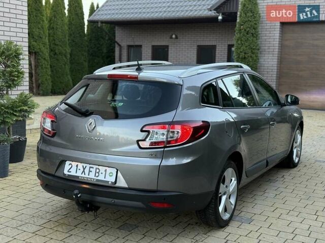 Серый Рено Меган, объемом двигателя 1.5 л и пробегом 270 тыс. км за 7950 $, фото 7 на Automoto.ua
