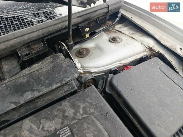 Серый Рено Меган, объемом двигателя 1.46 л и пробегом 326 тыс. км за 6199 $, фото 28 на Automoto.ua