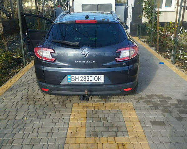 Серый Рено Меган, объемом двигателя 1.46 л и пробегом 212 тыс. км за 7800 $, фото 3 на Automoto.ua