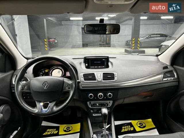 Сірий Рено Меган, об'ємом двигуна 1.46 л та пробігом 235 тис. км за 7500 $, фото 12 на Automoto.ua