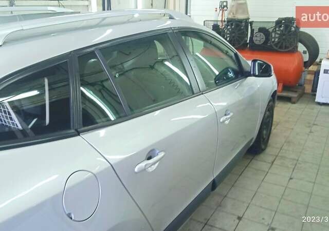 Серый Рено Меган, объемом двигателя 1.5 л и пробегом 210 тыс. км за 7500 $, фото 7 на Automoto.ua