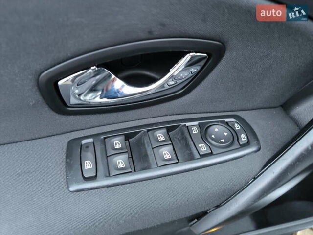 Сірий Рено Меган, об'ємом двигуна 1.46 л та пробігом 185 тис. км за 8200 $, фото 18 на Automoto.ua