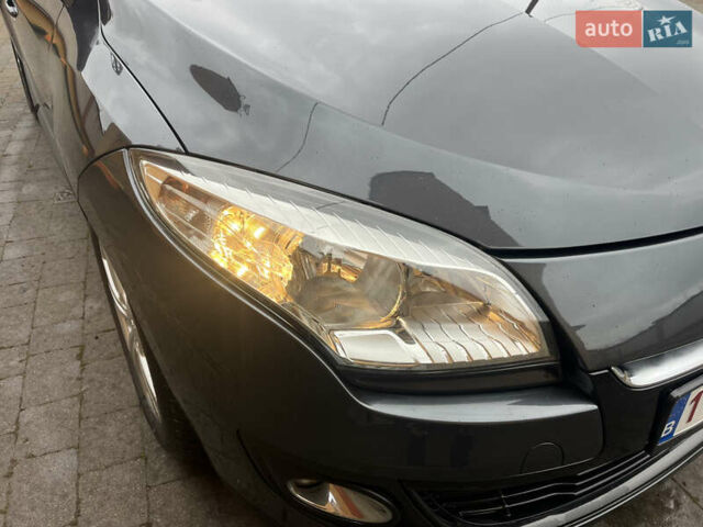 Серый Рено Меган, объемом двигателя 1.5 л и пробегом 210 тыс. км за 8300 $, фото 6 на Automoto.ua