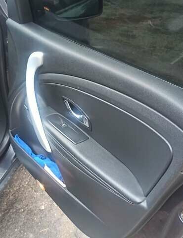 Сірий Рено Меган, об'ємом двигуна 1.46 л та пробігом 325 тис. км за 8700 $, фото 3 на Automoto.ua