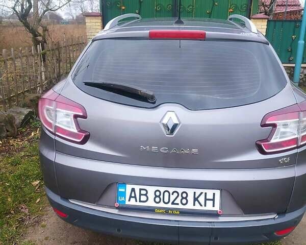 Серый Рено Меган, объемом двигателя 1.46 л и пробегом 232 тыс. км за 7200 $, фото 5 на Automoto.ua