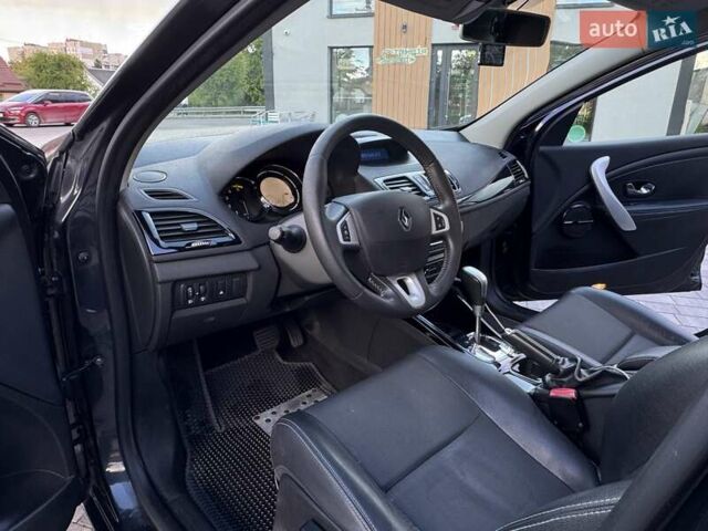 Серый Рено Меган, объемом двигателя 1.46 л и пробегом 237 тыс. км за 7499 $, фото 12 на Automoto.ua