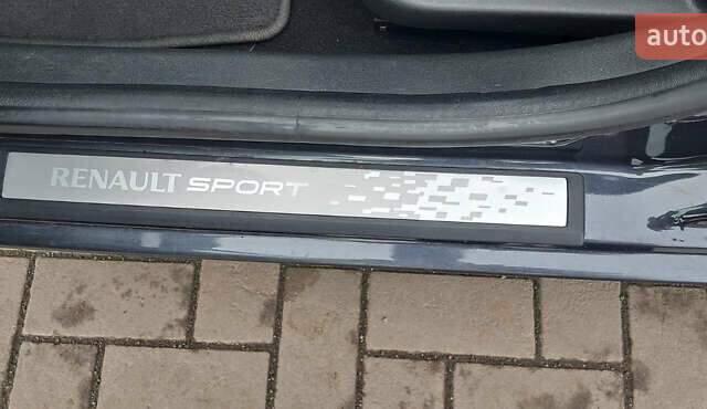 Серый Рено Меган, объемом двигателя 1.5 л и пробегом 225 тыс. км за 8899 $, фото 24 на Automoto.ua