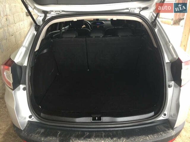 Сірий Рено Меган, об'ємом двигуна 1.46 л та пробігом 275 тис. км за 6650 $, фото 8 на Automoto.ua